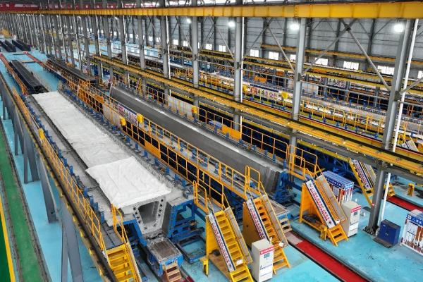 解碼中國公路箱梁智造技術革新：五新全液壓小箱梁生產線