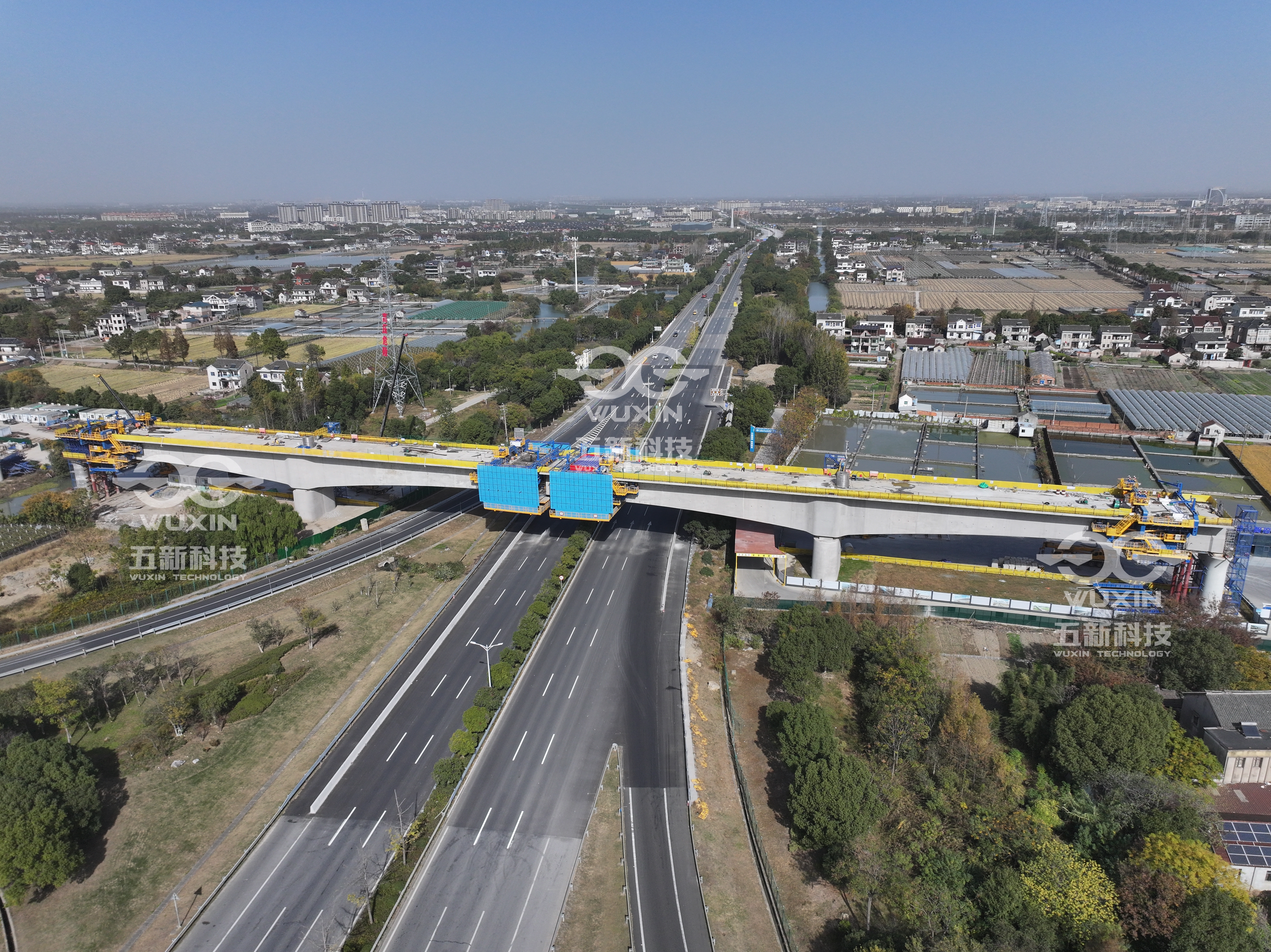 中鐵七局-新建南通至寧波高速鐵路-海鹽特大橋跨嘉南線連續(xù)梁